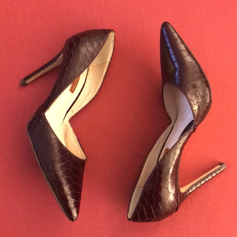 Lousie et Cie alligator printed leather pumps